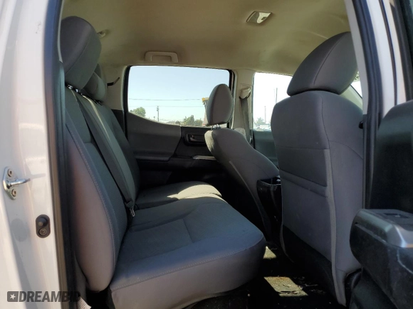 2022 Toyota Tacoma 2WD SR5 with VIN 3TMAZ5CN0NM165517, listed as a Copart auction lot 49290445 with 41,742 mi miles and Salvage Title. Bid and sale history available at carsss.com. Image 10.