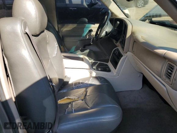 2003 Chevrolet Silverado 1500 with VIN 1GCEC14V63Z135024, listed as a Copart auction lot 73951784 with 175,425 mi miles and Salvage Title. Bid and sale history available at carsss.com. Image 10.