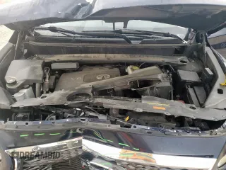2019 Infiniti QX60 Luxe with VIN 5N1DL0MN0KC568860, listed as a Copart auction lot 58367525 with 68,446 mi miles and Salvage title. Bid and sale history available at DreamBid. Image 12.