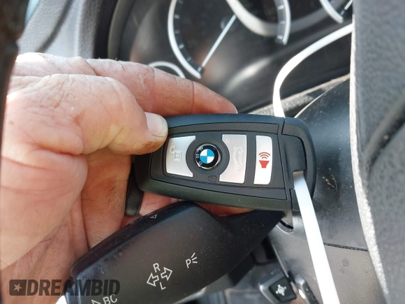 2013 BMW 5 Series GT 535i xDrive with VIN WBASP2C50DC338989, listed as a IAAI auction lot 42041585 with 121,429 mi miles. Bid and sale history available at carsss.com. Image 11.