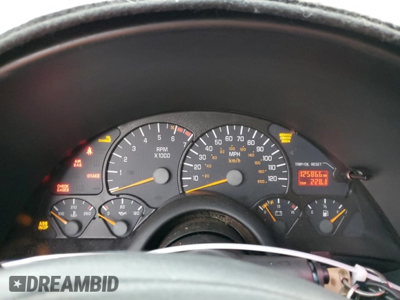 2002 Pontiac Firebird Firebird with VIN 2G2FS22K922115409, listed as a Copart auction lot 89313585 with 125,866 mi miles and Clean title. Bid and sale history available at DreamBid. Image 9.