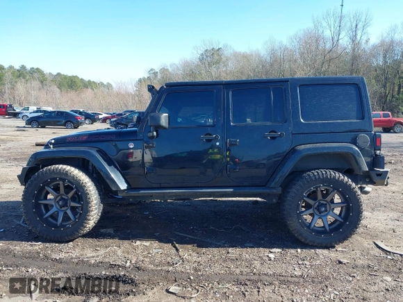 2015 Jeep Wrangler Unlimited Rubicon with VIN 1C4BJWFG9FL755152, listed as a IAAI auction lot 41293766 with 109,153 mi miles. Bid and sale history available at carsss.com. Image 15.