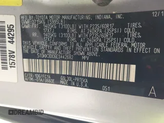 2014 Toyota Sienna LE AAS z VIN 5TDKK3DC6ES442682, wystawiony jako IAAI lot #42271110 z przebiegiem 158 785 mil mil oraz . Historia ofert i sprzedaży dostępna na DreamBid. Obrazek 9.