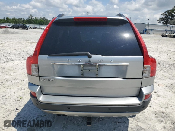 2011 Volvo XC90 I6 z VIN YV4952CY4B1582443, wystawiony jako Copart lot #52688695 z przebiegiem 150 085 mil mil oraz Szkoda całkowita • Salvage title. Historia ofert i sprzedaży dostępna na DreamBid. Obrazek 6.