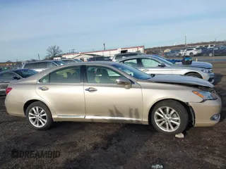 2012 Lexus ES with VIN JTHBK1EG4C2473938, listed as a IAAI auction lot 41505118 with Not Provided miles. Bid and sale history available at carsss.com. Image 13.