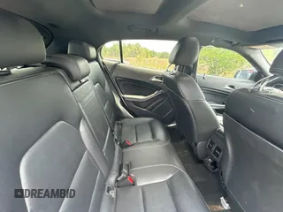 2018 Mercedes-Benz GLA 250 z VIN WDCTG4EB9JJ483844, wystawiony jako Copart lot #56396755 z przebiegiem 85 983 mil mil oraz Tytuł czysty. Historia ofert i sprzedaży dostępna na DreamBid. Obrazek 6.