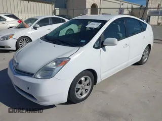 2004 Toyota Prius with VIN JTDKB20U140091593, listed as a IAAI auction lot 41822308 with 132,360 mi miles. Bid and sale history available at carsss.com. Image 2.