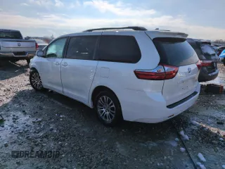 2019 Toyota Sienna XLE Auto Access Seat with VIN 5TDYZ3DC1KS982412, listed as a Copart auction lot 45692195 with 46,080 mi miles and Salvage Title. Bid and sale history available at carsss.com. Image 2.