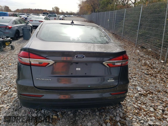 2019 Ford Fusion SE with VIN 3FA6P0HD5KR211913, listed as a Copart auction lot 78167934 with 117,867 mi miles and Salvage Title. Bid and sale history available at DreamBid. Image 6.