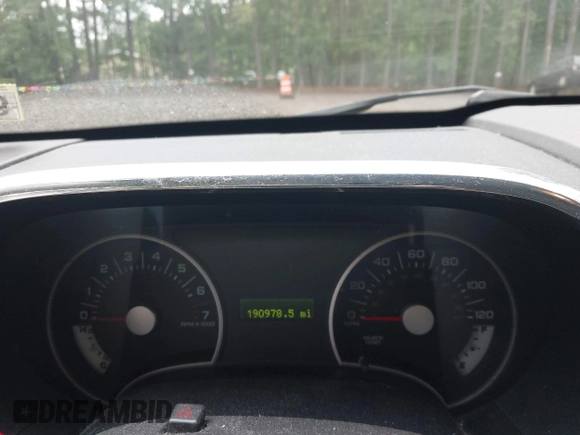 2008 Ford Explorer XLT with VIN 1FMEU63E88UB07334, listed as a IAAI auction lot 42287061 with 190,978 mi miles and . Bid and sale history available at DreamBid. Image 7.