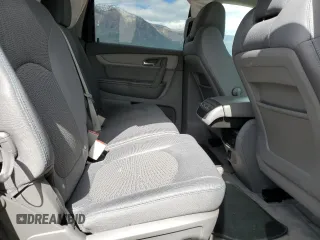 2017 Chevrolet Traverse LS z VIN 1GNKVFED6HJ269657, wystawiony jako Copart lot #57065555 z przebiegiem 46 906 mil mil oraz Szkoda całkowita • Salvage title. Historia ofert i sprzedaży dostępna na DreamBid. Obrazek 11.