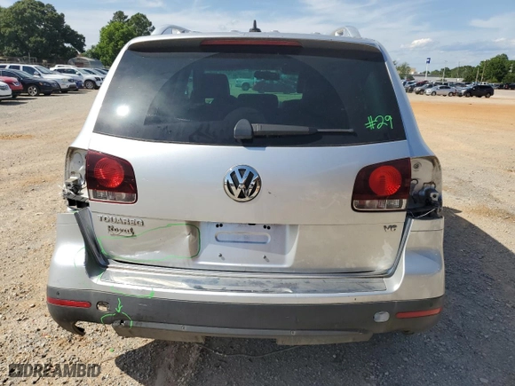2009 Volkswagen Touareg 2 VR6 with VIN WVGBE77L69D029264, listed as a Copart auction lot 56833304 with NaN miles and Salvage Title. Bid and sale history available at carsss.com. Image 6.