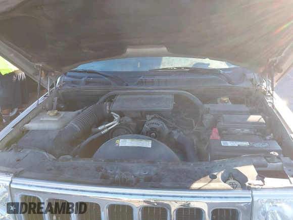 2008 Jeep Commander Sport with VIN 1J8HH48K48C213531, listed as a IAAI auction lot 40878062 with 152,788 mi miles and . Bid and sale history available at DreamBid. Image 10.