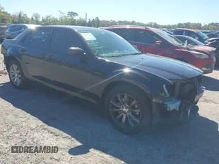 2016 Chrysler 300 S z VIN 2C3CCAGG6GH148094, wystawiony jako IAAI lot #41780267 z przebiegiem 123 327 mil mil oraz . Historia ofert i sprzedaży dostępna na DreamBid. Obrazek 1.