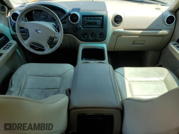 2003 Ford Expedition Special Service с VIN 1FMFU16L23LB07393, выставлен на аукционе Copart как лот 62140765 с пробегом 132 776 миль миль и Списание • Salvage title. История ставок и продаж доступна на DreamBid. Изображение 8.