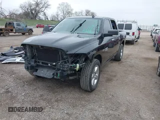 2016 Ram 1500 Big Horn z VIN 3C6RR7LT4GG384177, wystawiony jako IAAI lot #42076327 z przebiegiem 97 572 mil mil oraz . Historia ofert i sprzedaży dostępna na DreamBid. Obrazek 21.