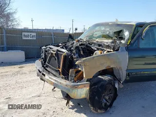 2001 Chevrolet Silverado 1500 LS with VIN 1GCEK19T31E163538, listed as a IAAI auction lot 41781058 with 0 mi miles. Bid and sale history available at carsss.com. Image 6.