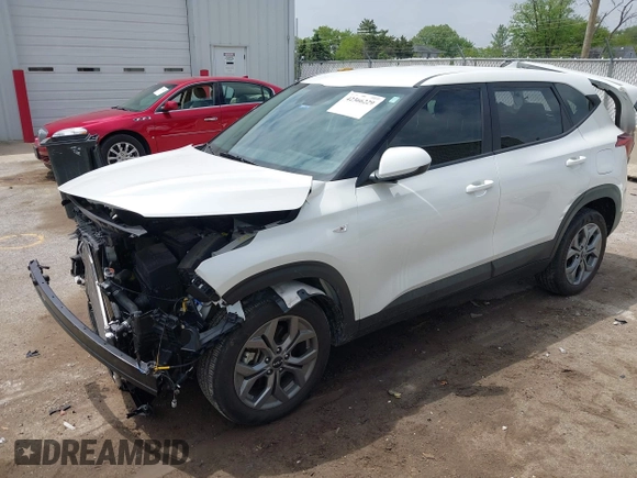 2024 Kia Seltos LX with VIN KNDEPCAA2R7482131, listed as a IAAI auction lot 42366229 with 24,159 mi miles and . Bid and sale history available at DreamBid. Image 17.