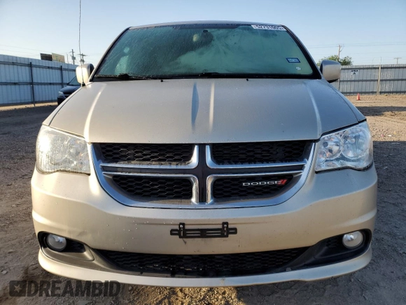 2013 Dodge Grand Caravan Crew with VIN 2C4RDGDG4DR567707, listed as a Copart auction lot 52731005 with 210,359 mi miles and Salvage Title. Bid and sale history available at DreamBid. Image 5.
