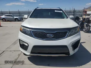 2013 Kia Sorento SX with VIN 5XYKW4A22DG383003, listed as a Copart auction lot 64064245 with 154,450 mi miles and Salvage title. Bid and sale history available at DreamBid. Image 5.