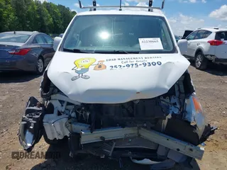 2017 Nissan NV200 S z VIN 3N6CM0KNXHK711703, wystawiony jako IAAI lot #42230665 z przebiegiem 32 117 mil mil oraz . Historia ofert i sprzedaży dostępna na DreamBid. Obrazek 12.