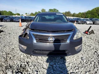 2014 Nissan Altima S with VIN 1N4AL3AP8EC429911, listed as a Copart auction lot 56033295 with 164,215 mi miles and Clean Title. Bid and sale history available at DreamBid. Image 5.