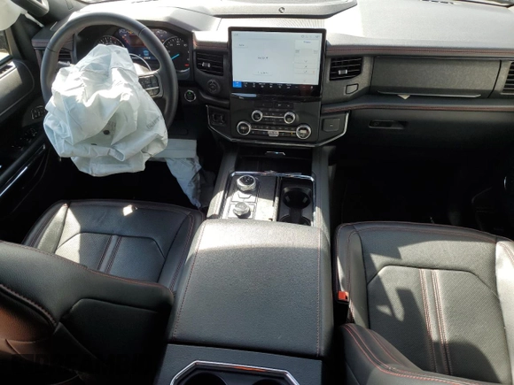 2023 Ford Expedition Limited с VIN 1FMJU2A84PEA36453, выставлен на аукционе Copart как лот 53535985 с пробегом 24 441 миль миль и Списание • Salvage title. История ставок и продаж доступна на DreamBid. Изображение 8.