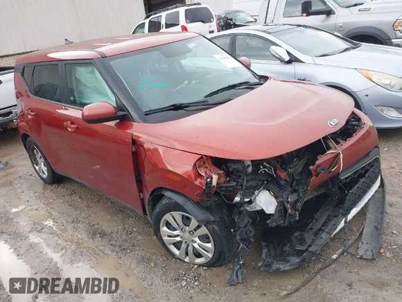 2021 Kia Soul LX with VIN KNDJ23AU5M7741906, listed as a IAAI auction lot 41608289 with 81,551 mi miles. Bid and sale history available at carsss.com. Image 1.