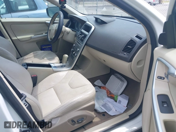 2010 Volvo XC60 3.0T с VIN YV4992DZ0A2029275, выставлен на аукционе IAAI как лот 42154894 с пробегом 149 415 миль миль и . История ставок и продаж доступна на DreamBid. Изображение 5.