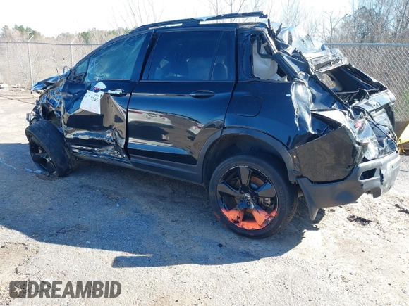 2021 Honda Passport Elite z VIN 5FNYF8H04MB023101, wystawiony jako IAAI lot #41559545 z przebiegiem Nie podano mil oraz . Historia ofert i sprzedaży dostępna na DreamBid. Obrazek 3.