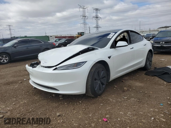 2025 Tesla Model 3 Long Range z VIN 5YJ3E1EA0SF903551, wystawiony jako Copart lot #49811045 z przebiegiem Nie podano mil oraz Szkoda całkowita • Salvage title. Historia ofert i sprzedaży dostępna na DreamBid. Obrazek 1.