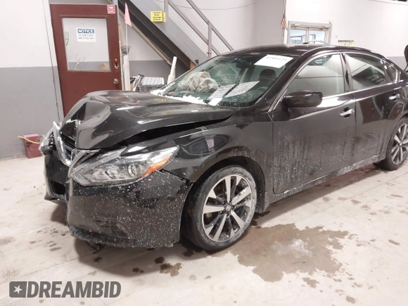 2018 Nissan Altima 2.5 S with VIN 1N4AL3APXJC109001, listed as a IAAI auction lot 41589129 with 51,036 mi miles. Bid and sale history available at carsss.com. Image 2.
