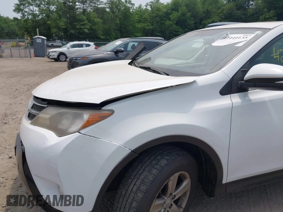 2013 Toyota RAV4 XLE с VIN JTMRFREV3DD024208, выставлен на аукционе IAAI как лот 42444135 с пробегом 191 772 миль миль и . История ставок и продаж доступна на DreamBid. Изображение 18.