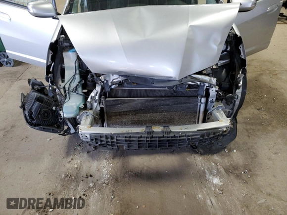 2011 Honda Fit Sport with VIN JHMGE8H54BC017401, listed as a Copart auction lot 55664275 with 216,774 mi miles and Non Repairable. Bid and sale history available at DreamBid. Image 12.