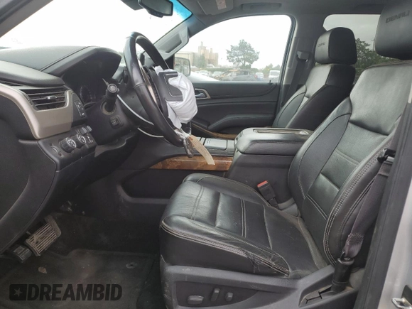 2016 GMC Yukon XL Denali with VIN 1GKS2HKJ8GR239748, listed as a Copart auction lot 71852054 with 112,471 mi miles and Salvage Title. Bid and sale history available at carsss.com. Image 7.