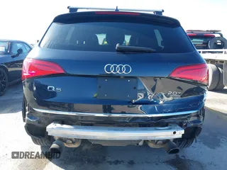 2015 Audi Q5 Premium Plus with VIN WA1LFAFP7FA119828, listed as a IAAI auction lot 41023540 with 69,087 mi miles. Bid and sale history available at carsss.com. Image 6.