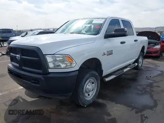 2018 Ram 2500 Tradesman с VIN 3C6UR5CL5JG396845, выставлен на аукционе IAAI как лот 41879647 с пробегом 19 108 миль миль и . История ставок и продаж доступна на DreamBid. Изображение 18.