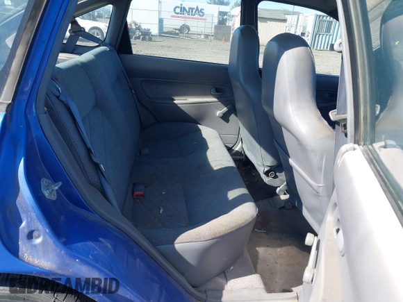 1995 Ford Aspire z VIN KNJLT06H7S6105536, wystawiony jako IAAI lot #41860978 z przebiegiem 66 132 mil mil oraz . Historia ofert i sprzedaży dostępna na DreamBid. Obrazek 8.