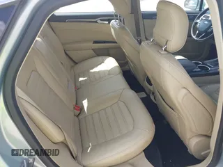 2013 Ford Fusion SE Hybrid z VIN 3FA6P0LU8DR265460, wystawiony jako IAAI lot #42720385 z przebiegiem 146 179 mil mil oraz . Historia ofert i sprzedaży dostępna na DreamBid. Obrazek 8.