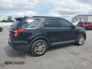 2017 Ford Explorer XLT z VIN 1FM5K7D80HGC17927, wystawiony jako Copart lot #58684995 z przebiegiem 108 027 mil mil oraz Czysty tytuł • Clean title. Historia ofert i sprzedaży dostępna na DreamBid. Obrazek 3.