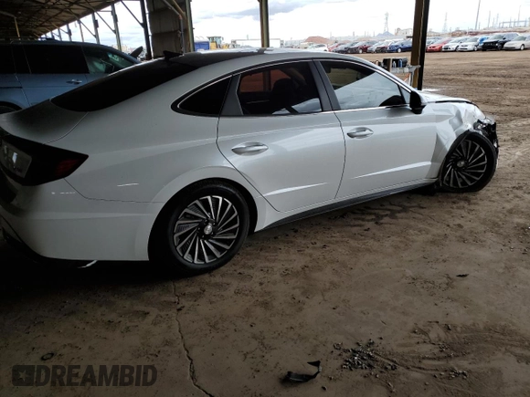2021 Hyundai Sonata Hybrid Limited with VIN KMHL54JJ9MA032566, listed as a Copart auction lot 49005615 with 67,704 mi miles and Salvage Title. Bid and sale history available at carsss.com. Image 3.
