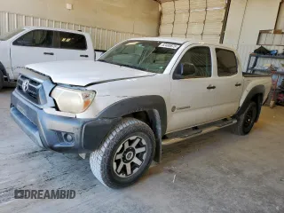 2015 Toyota Tacoma PreRunner z VIN 5TFJX4GN5FX044939, wystawiony jako Copart lot #62495875 z przebiegiem 149 664 mil mil oraz Czysty tytuł • Clean title. Historia ofert i sprzedaży dostępna na DreamBid. Obrazek 1.