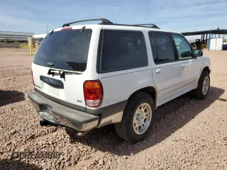 1999 Ford Explorer XLT with VIN 1FMZU34E2XZA06337, listed as a Copart auction lot 45536845 with 170,605 mi miles and Salvage title. Bid and sale history available at DreamBid. Image 3.