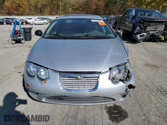 2004 Chrysler 300M M z VIN 2C3HE66G24H630300, wystawiony jako Copart lot #76749344 z przebiegiem 50 078 mil mil oraz Szkoda całkowita • Salvage title. Historia ofert i sprzedaży dostępna na DreamBid. Obrazek 5.
