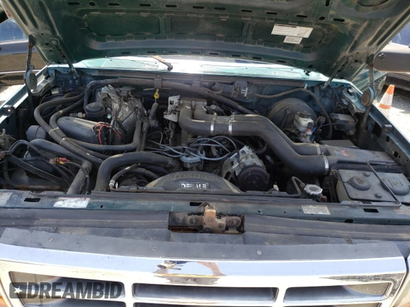 1997 Ford F-250 z VIN 1FTHF26GXVEA77924, wystawiony jako Copart lot #50804313 z przebiegiem 191 956 mil mil oraz Nie do naprawy • Non repairable. Historia ofert i sprzedaży dostępna na DreamBid. Obrazek 11.