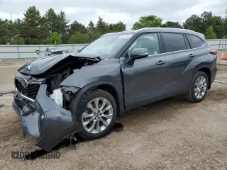 2021 Toyota Highlander Limited z VIN 5TDDZRBH1MS524470, wystawiony jako Copart lot #55677145 z przebiegiem 47 955 mil mil oraz Szkoda całkowita • Salvage title. Historia ofert i sprzedaży dostępna na DreamBid. Obrazek 1.