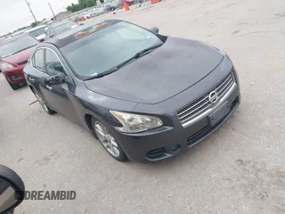 2010 Nissan Maxima SV z VIN 1N4AA5AP7AC866200, wystawiony jako IAAI lot #42336098 z przebiegiem 150 123 mil mil oraz . Historia ofert i sprzedaży dostępna na DreamBid. Obrazek 1.