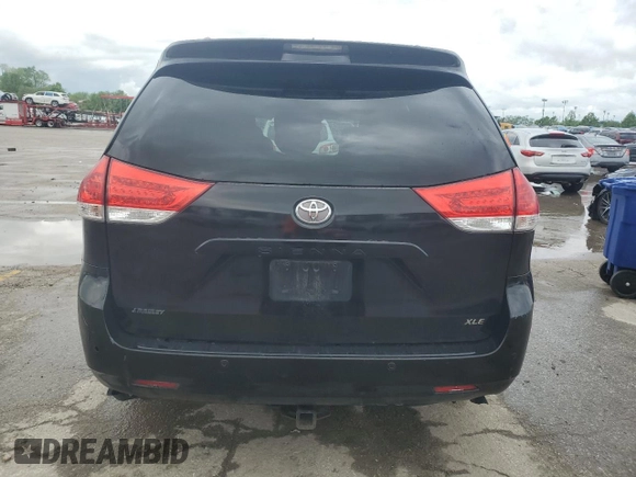 2013 Toyota Sienna XLE with VIN 5TDDK3DC8DS050410, listed as a Copart auction lot 55263125 with 269,011 mi miles and Clean Title. Bid and sale history available at DreamBid. Image 6.