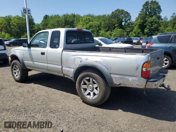 2001 Toyota Tacoma with VIN 5TEWM72N61Z859465, listed as a Copart auction lot 63696605 with 273,096 mi miles and Clean title. Bid and sale history available at DreamBid. Image 2.