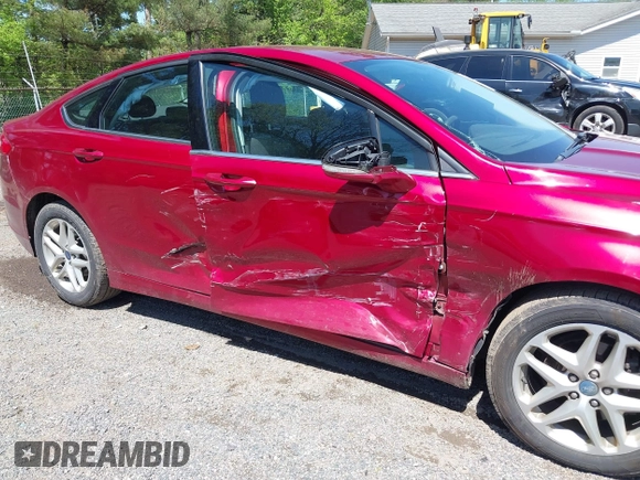 2013 Ford Fusion SE with VIN 3FA6P0H72DR139954, listed as a IAAI auction lot 42154759 with 281,162 mi miles. Bid and sale history available at carsss.com. Image 6.